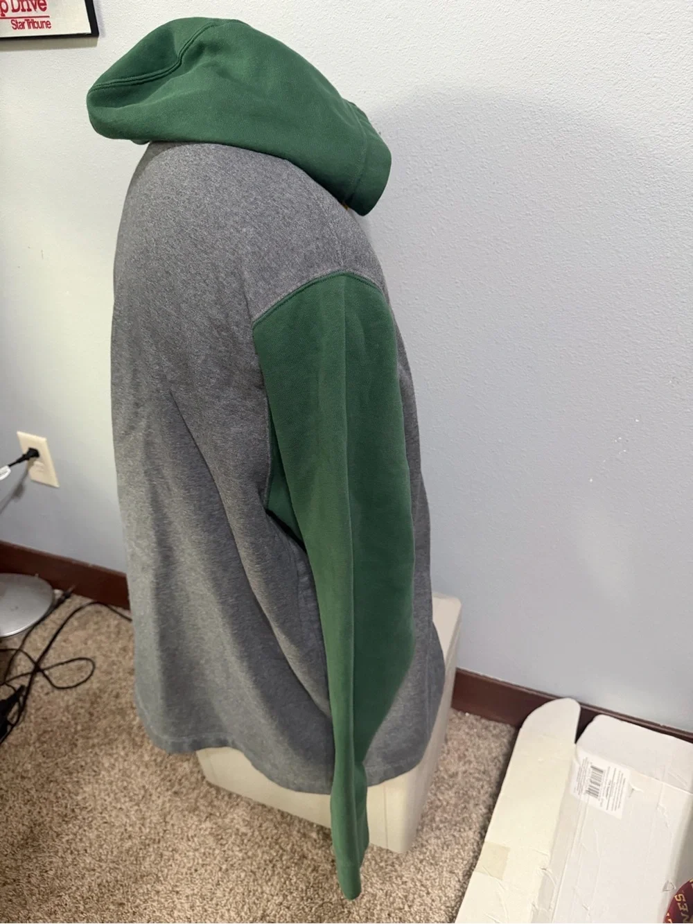 Nike DriFit NFL Green Bay Packers Pullover Hoodie